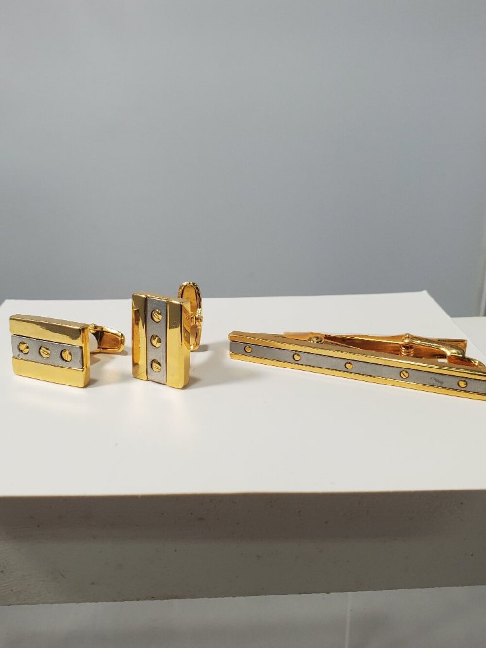 Gold-Tone & Silver-Tone Screw-Detail 3-Piece Cufflink and Tie Clip Set - Picture 3 of 8